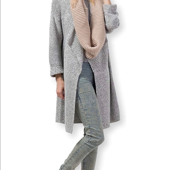 Clearance Sale💥❗️🆕 Infinity Scarf Beige - Picture 3 of 7